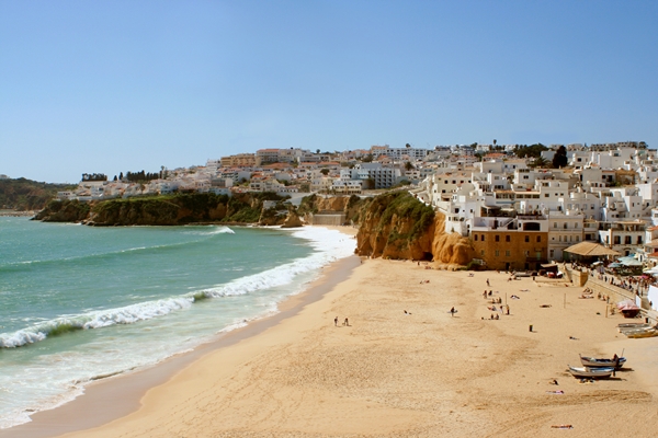 Thinking holidays to Portugal? Then think beaches, sea and sunshine