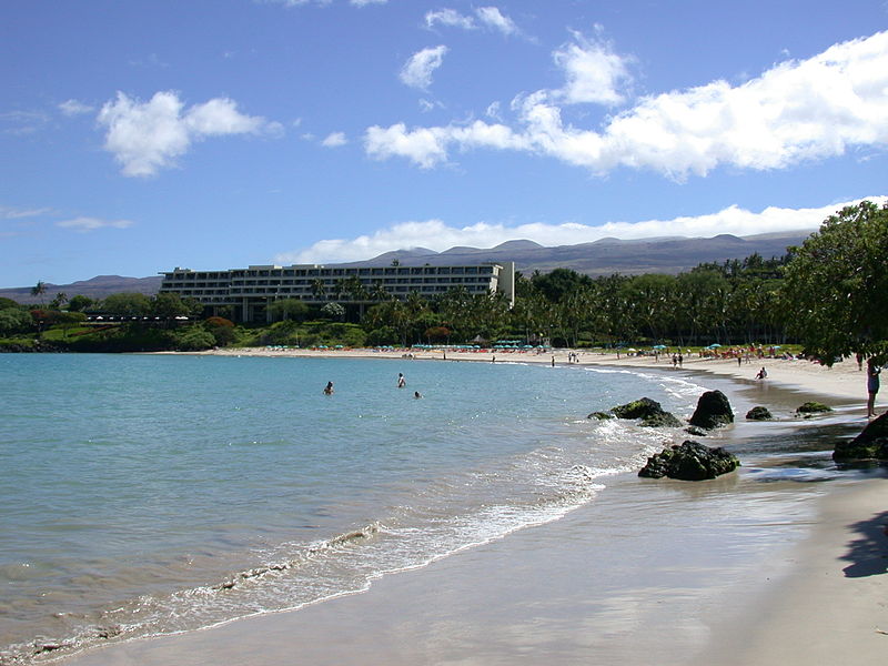 Beaching It in the Hawaiian Islands